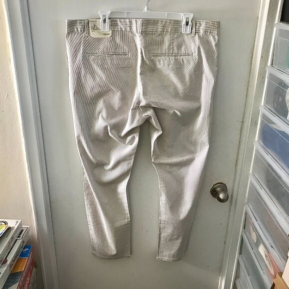 Women's GAP Skinny Crop Stripped Pants - Size 16R - NEW - Picture 5 of 6